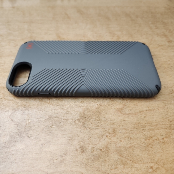 Speck Presidio2 Grip Series Case for iPhone 7 iPhone 8 iPhone SE 2020 - 22 Gray - Picture 6 of 7